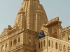120809-03349-in-jaisalmer-thar-desert-amer-sagar-jain-temple-susan